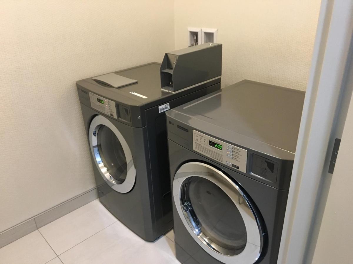 Holiday Inn Montreal Longueuil By Ihg Bagian luar foto