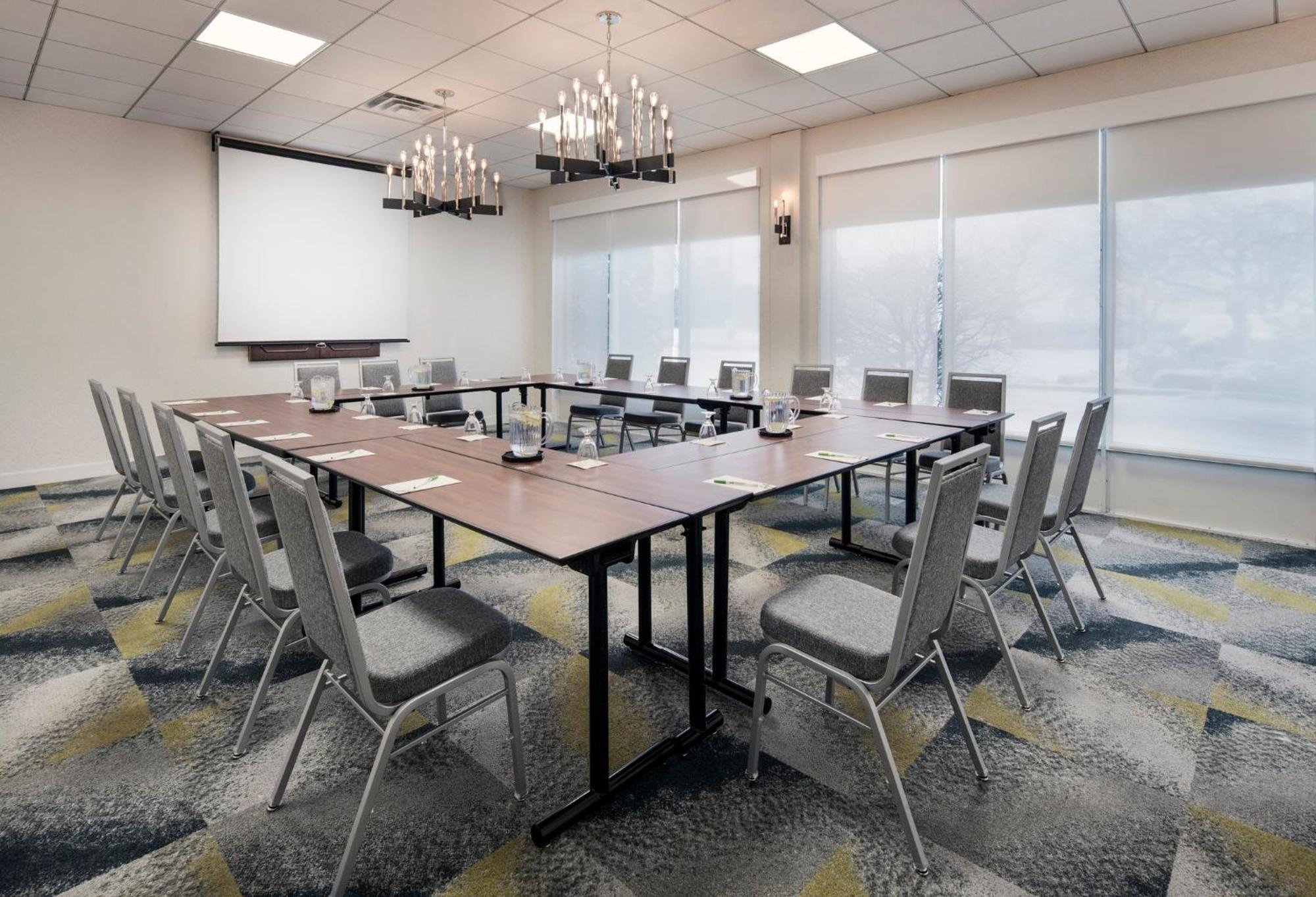 Holiday Inn Montreal Longueuil By Ihg Bagian luar foto